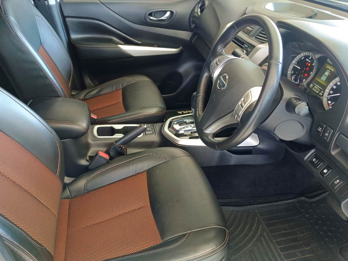 2020 Nissan Navara 2.3D Stealth Double Cab 4×4 Auto