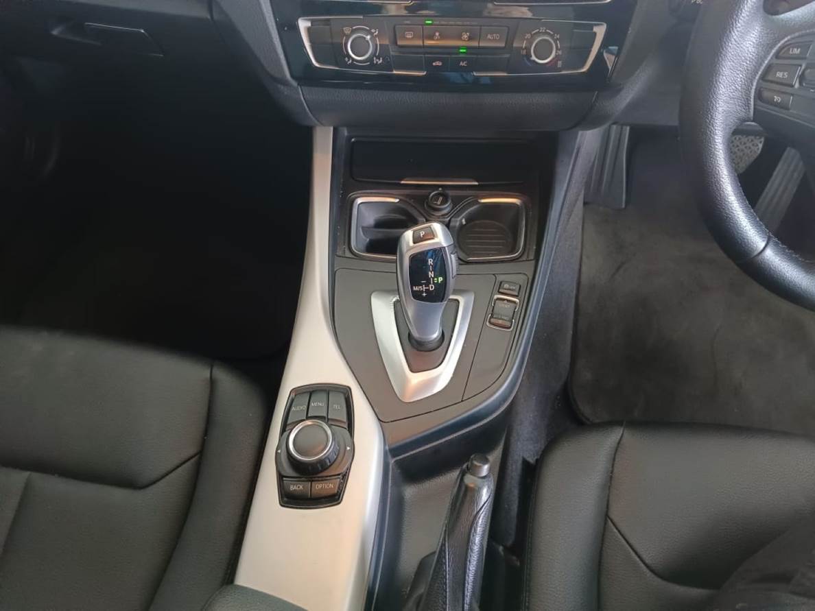 2015 BMW 118i (F20) 5 Door Steptronic