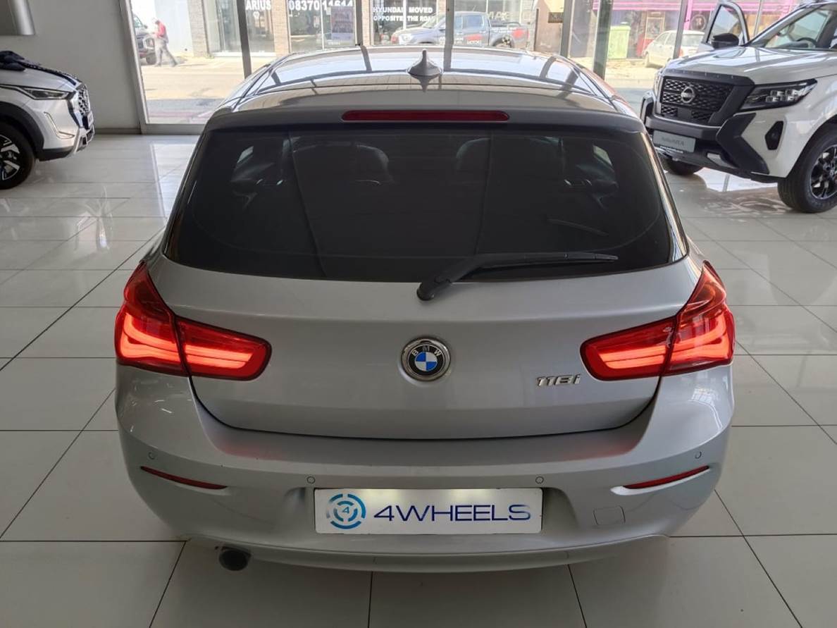 2015 BMW 118i (F20) 5 Door Steptronic