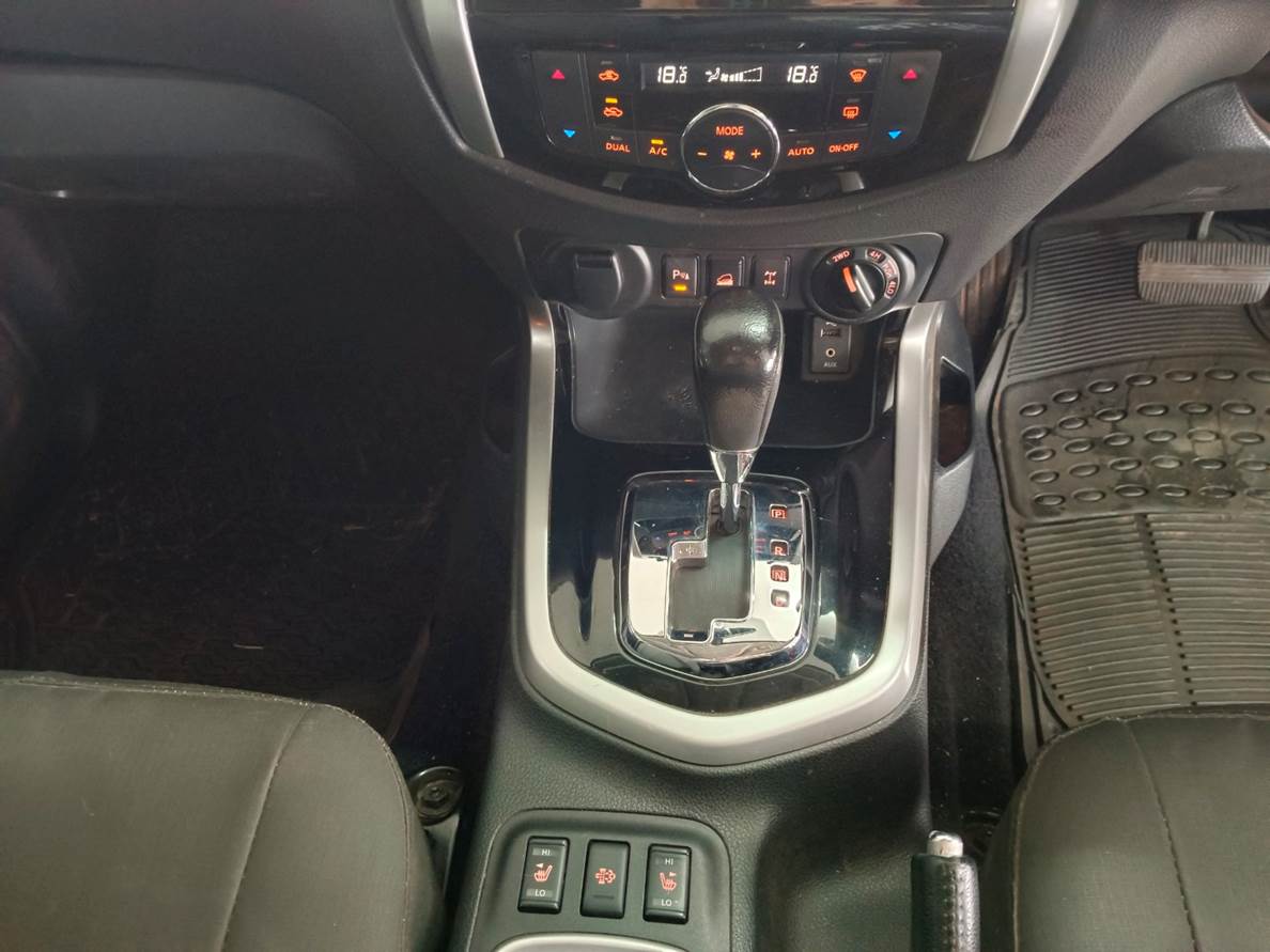 2018 Nissan Navara 2.3D Double Cab LE 4×4