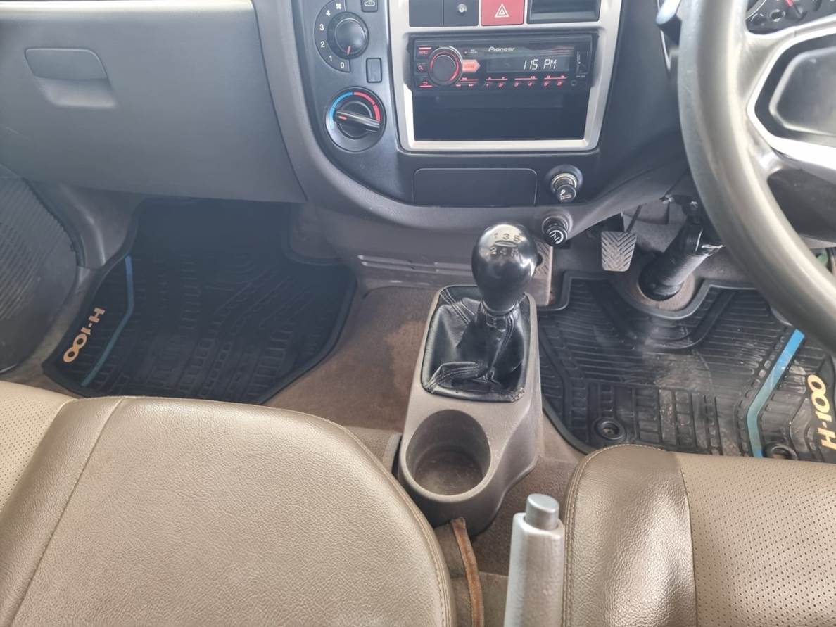 2022 Hyundai H100 2.6 D Euro II Dropside