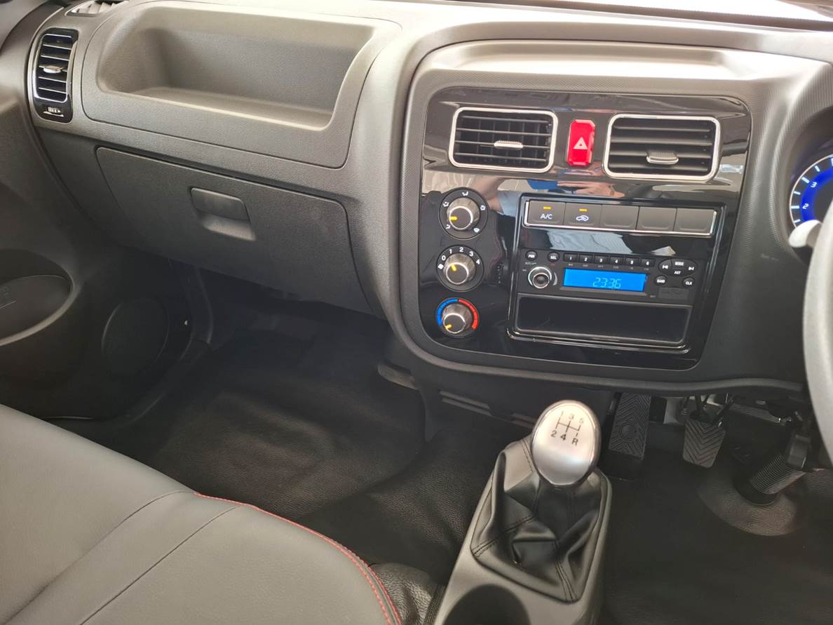 2026 JAC X200 2.8D Double Cab Dropside