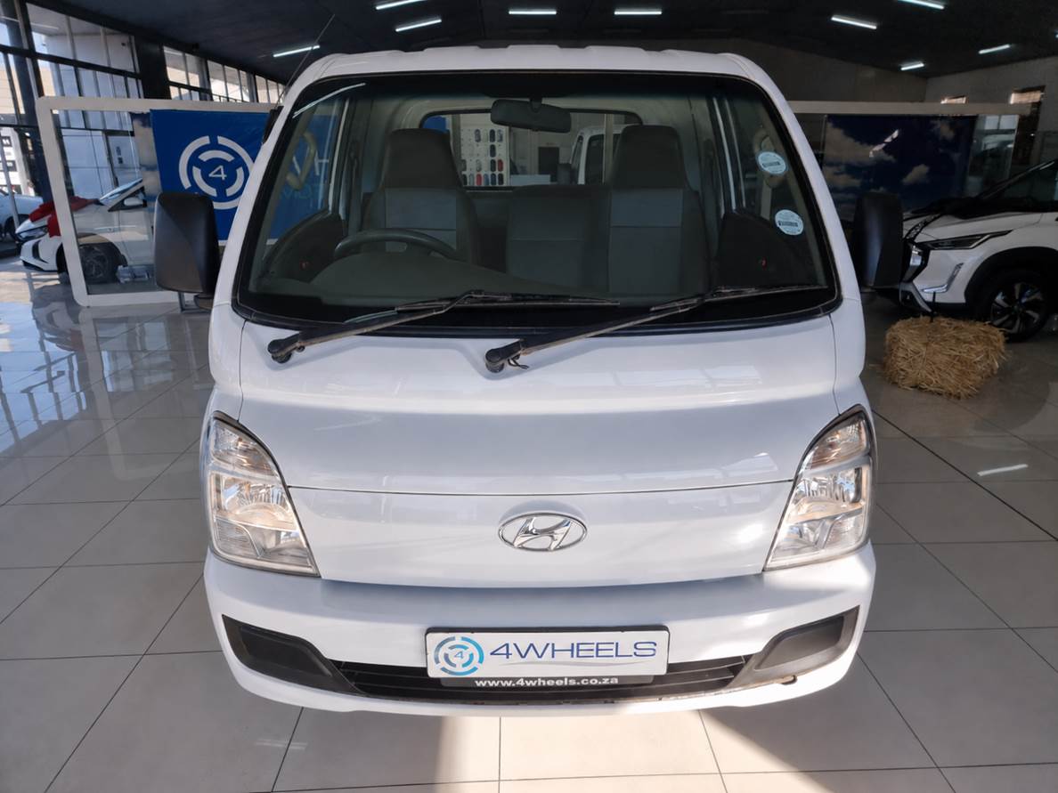2022 Hyundai H100 2.6 D Euro II Dropside