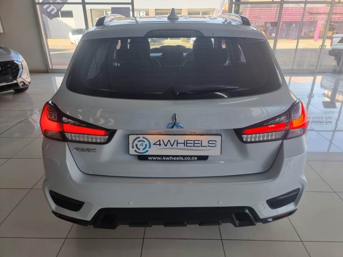 2022 Mitsubishi ASX 2.0 ES CVT