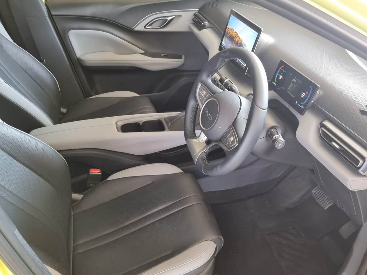 2026 BYD Dolphin Surf Dynamic
