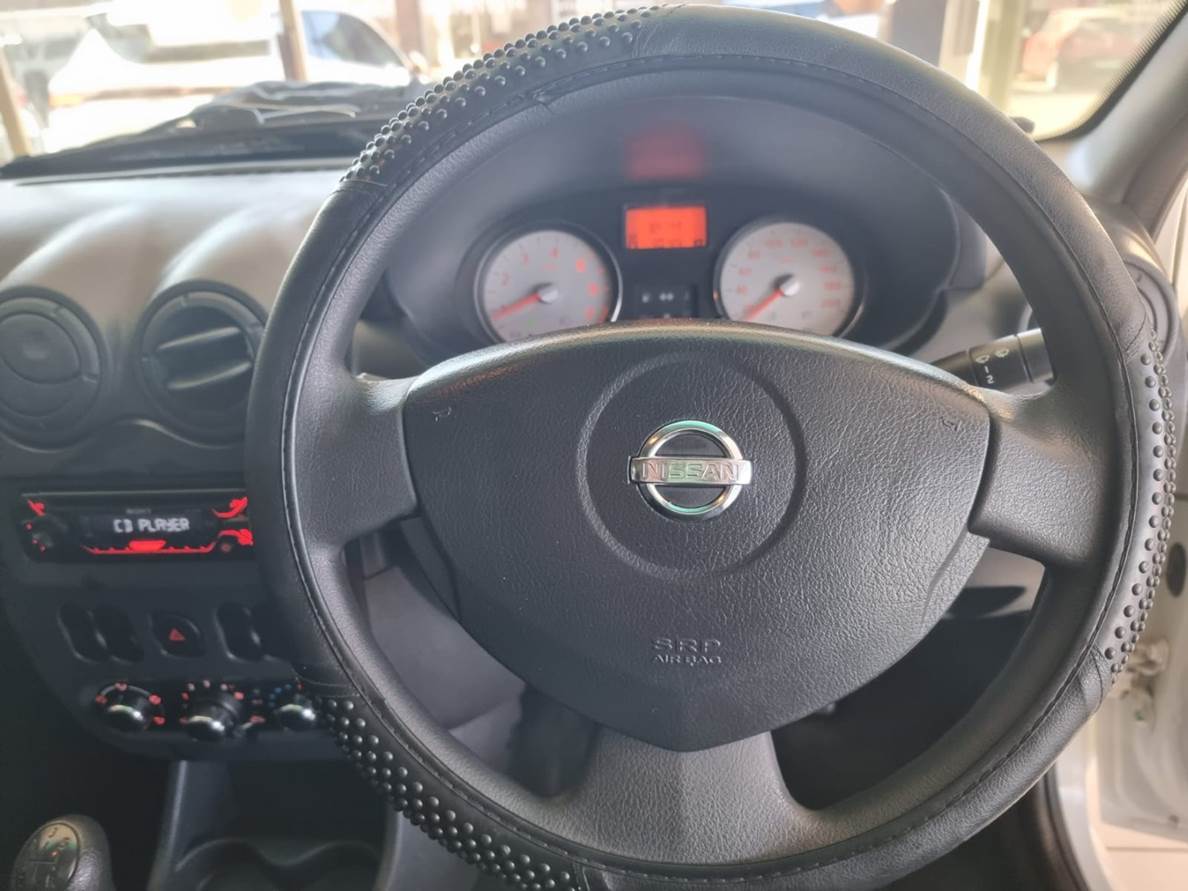 2021 Nissan NP200 1.5 dCi A/C Safety Pack
