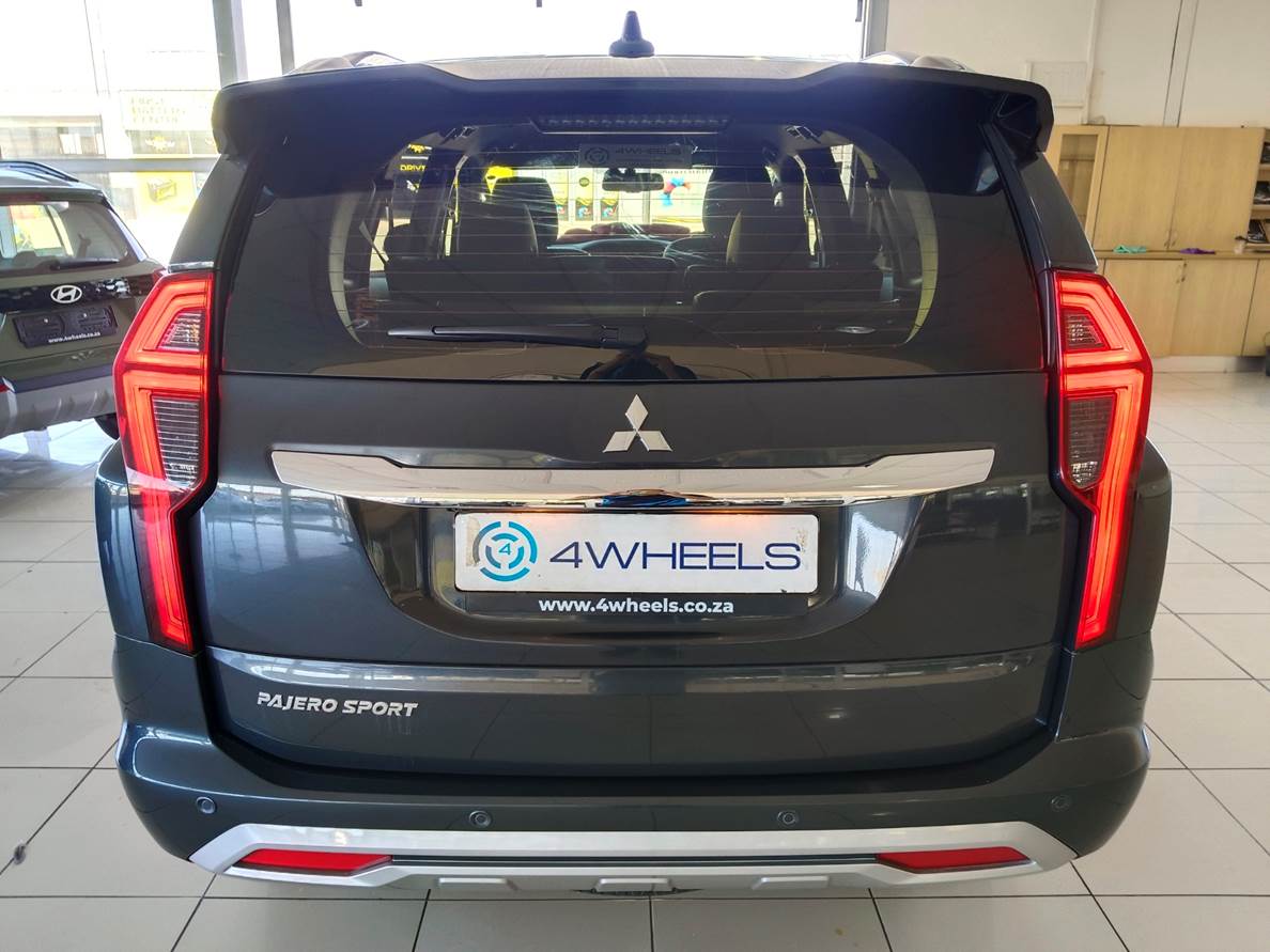 2025 Mitsubishi Pajero Sport 2.4D Auto