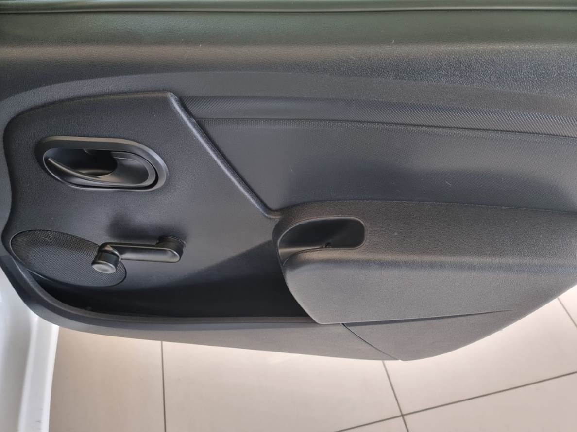 2021 Nissan NP200 1.5 dCi A/C Safety Pack