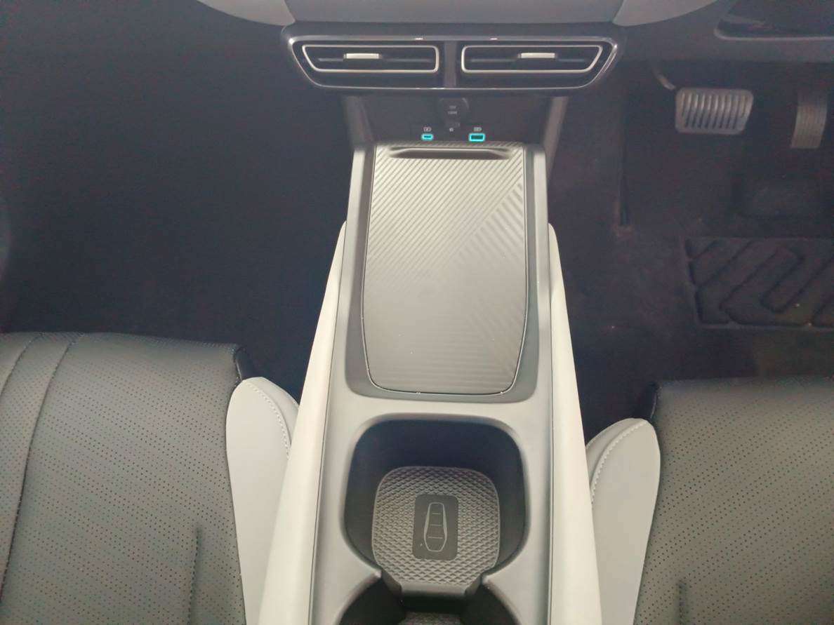 2025 BYD Dolphin Surf Comfort