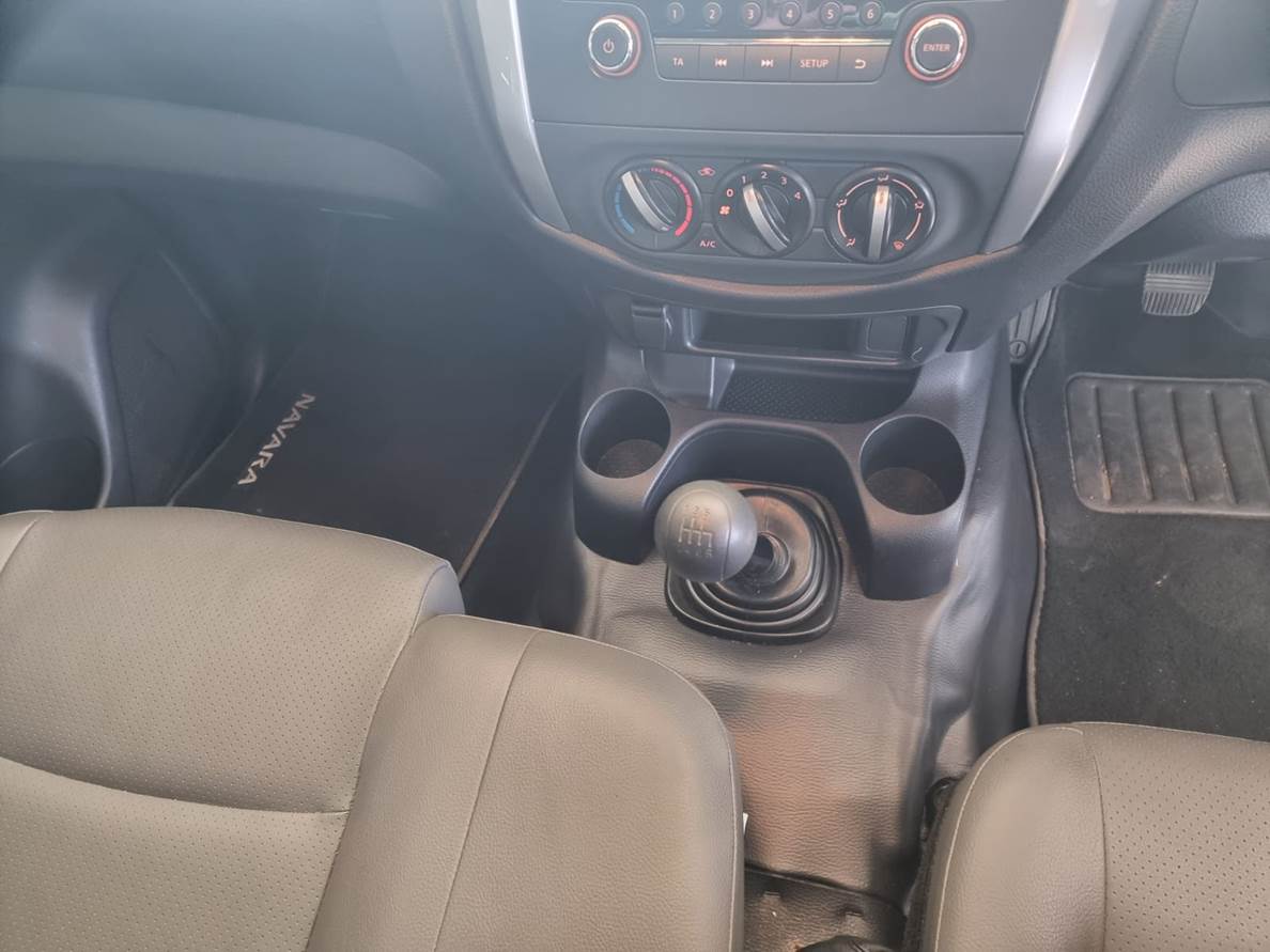 2025 Nissan Navara 2.5 DDTi XE