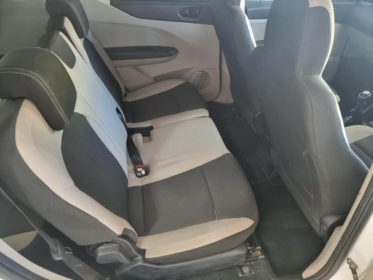 2024 Renault Triber 1.0 Zen