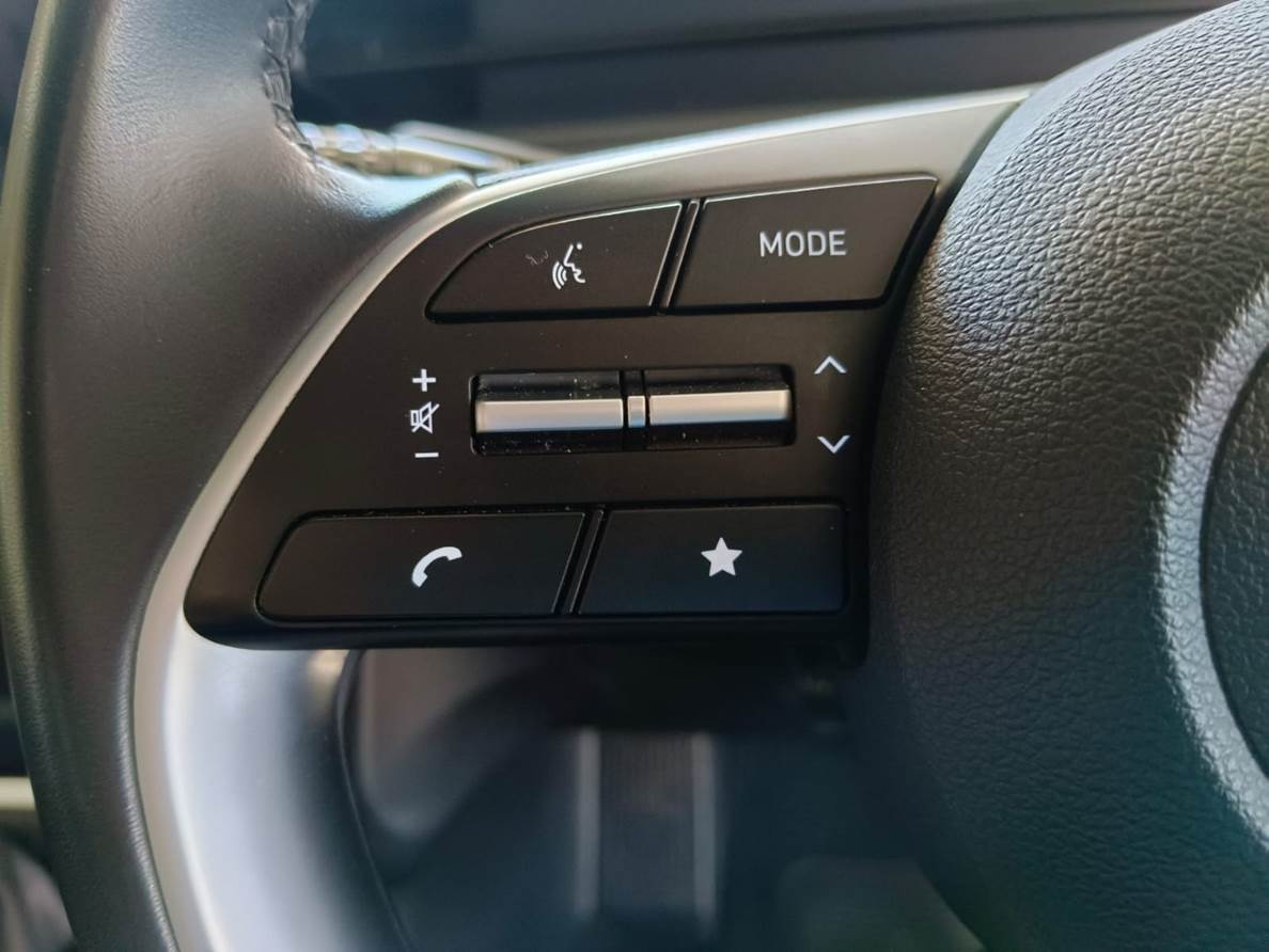 2024 Hyundai Staria 2.2D Executive (9 Seater)