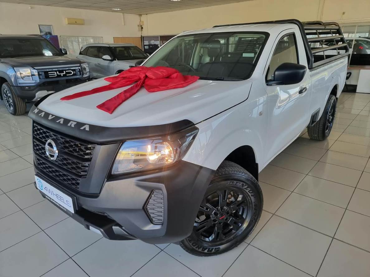 2022 Nissan Navara 2.5 DDTi SE
