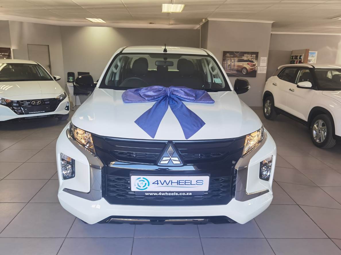 2023 Mitsubishi Triton 2.4Di-GL Double Cab