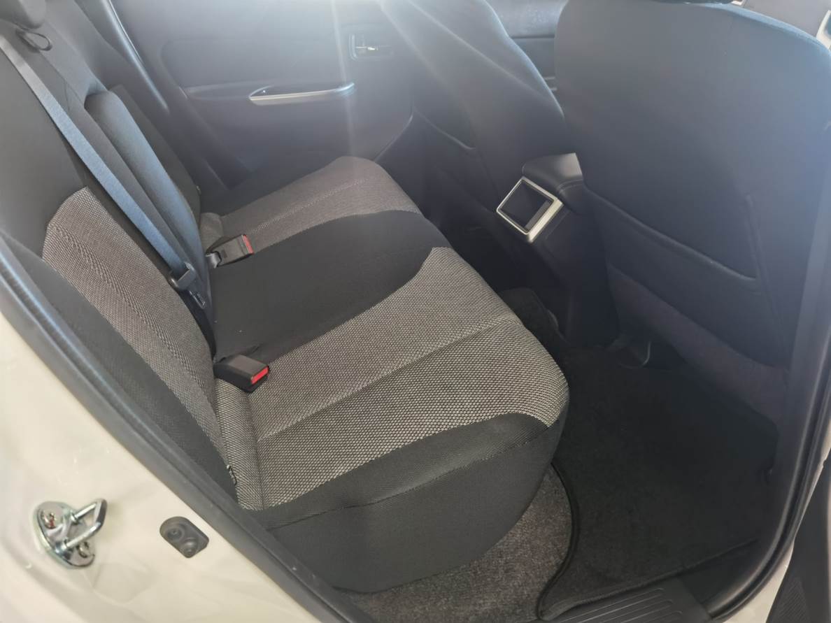 2023 Mitsubishi Triton 2.4Di-GL Double Cab
