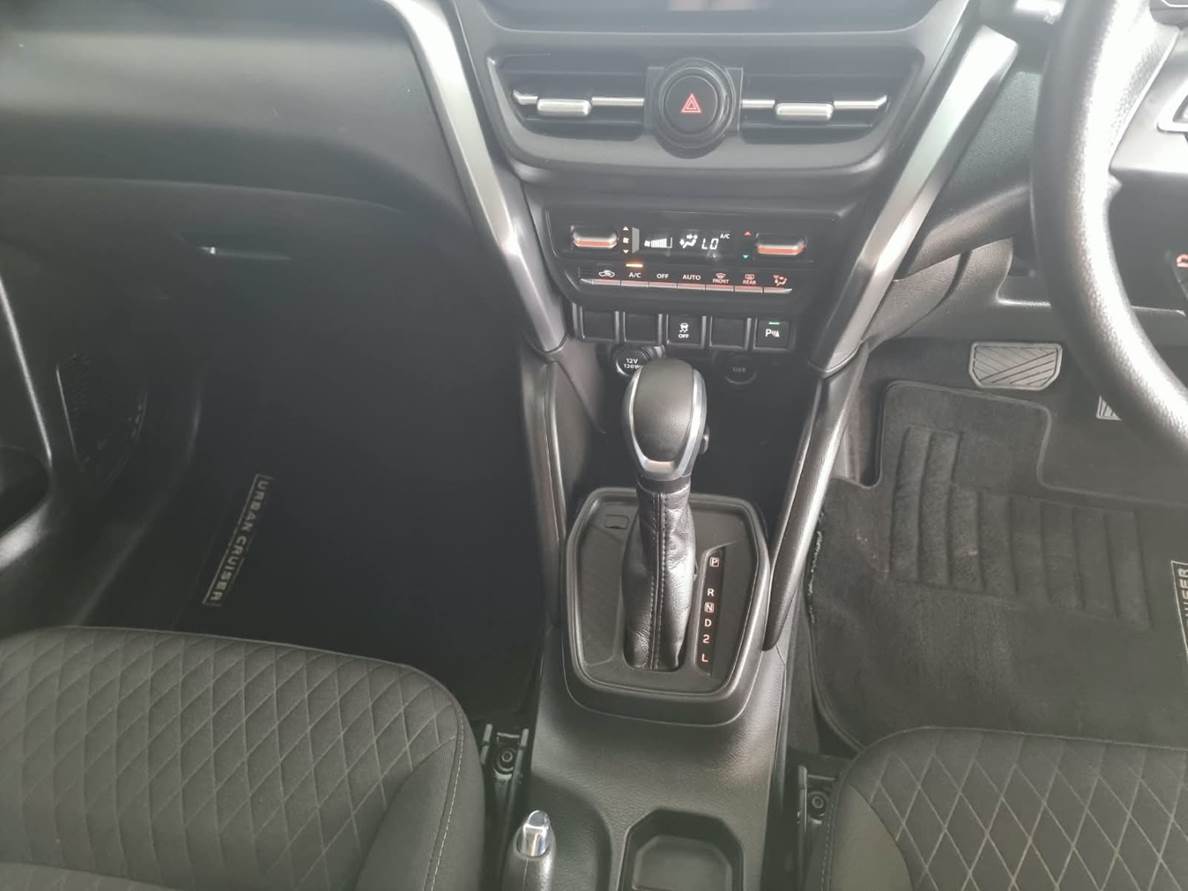 2023 Toyota Urban Cruiser 1.5 XR Auto