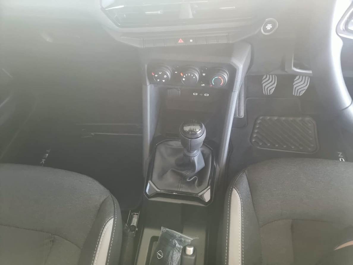 2026 Nissan Tekton 1.0T Visia MT