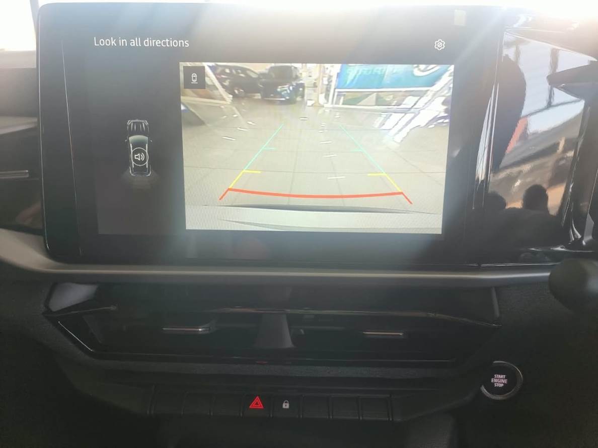 2026 Nissan Tekton 1.0T Visia MT